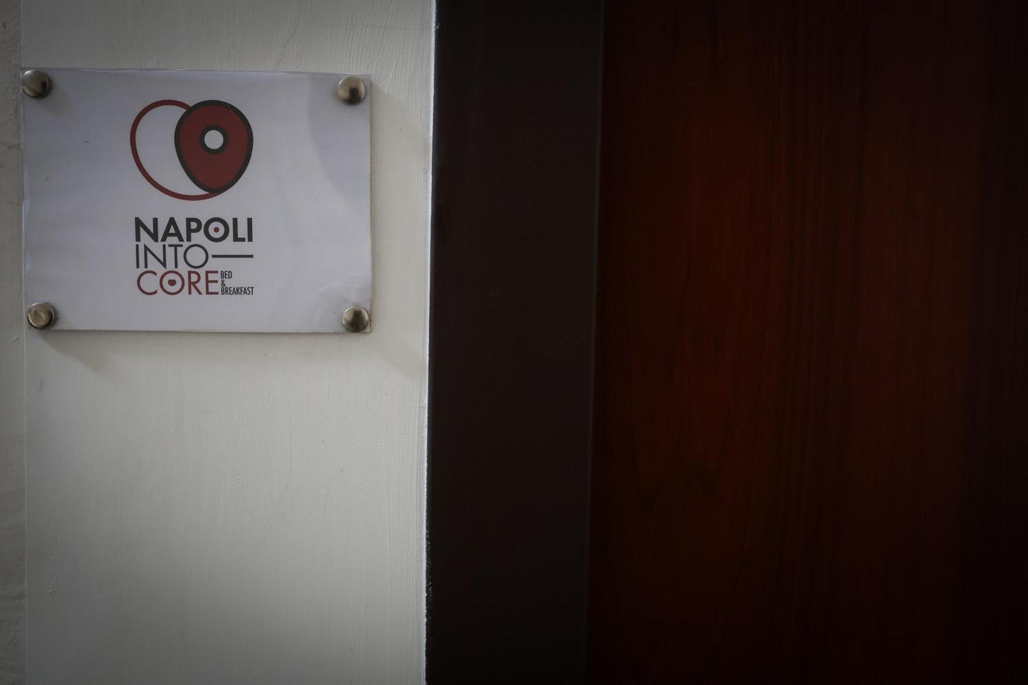 Napoli Into Core - Bed & Breakfast Ngoại thất bức ảnh